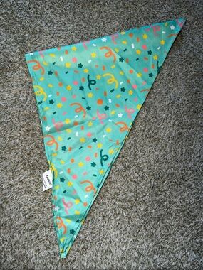 Pet Triangle Bandana Bib - Aqua Confetti Pattern
